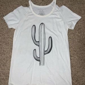 Cactus cutout sleeves T-shirt.